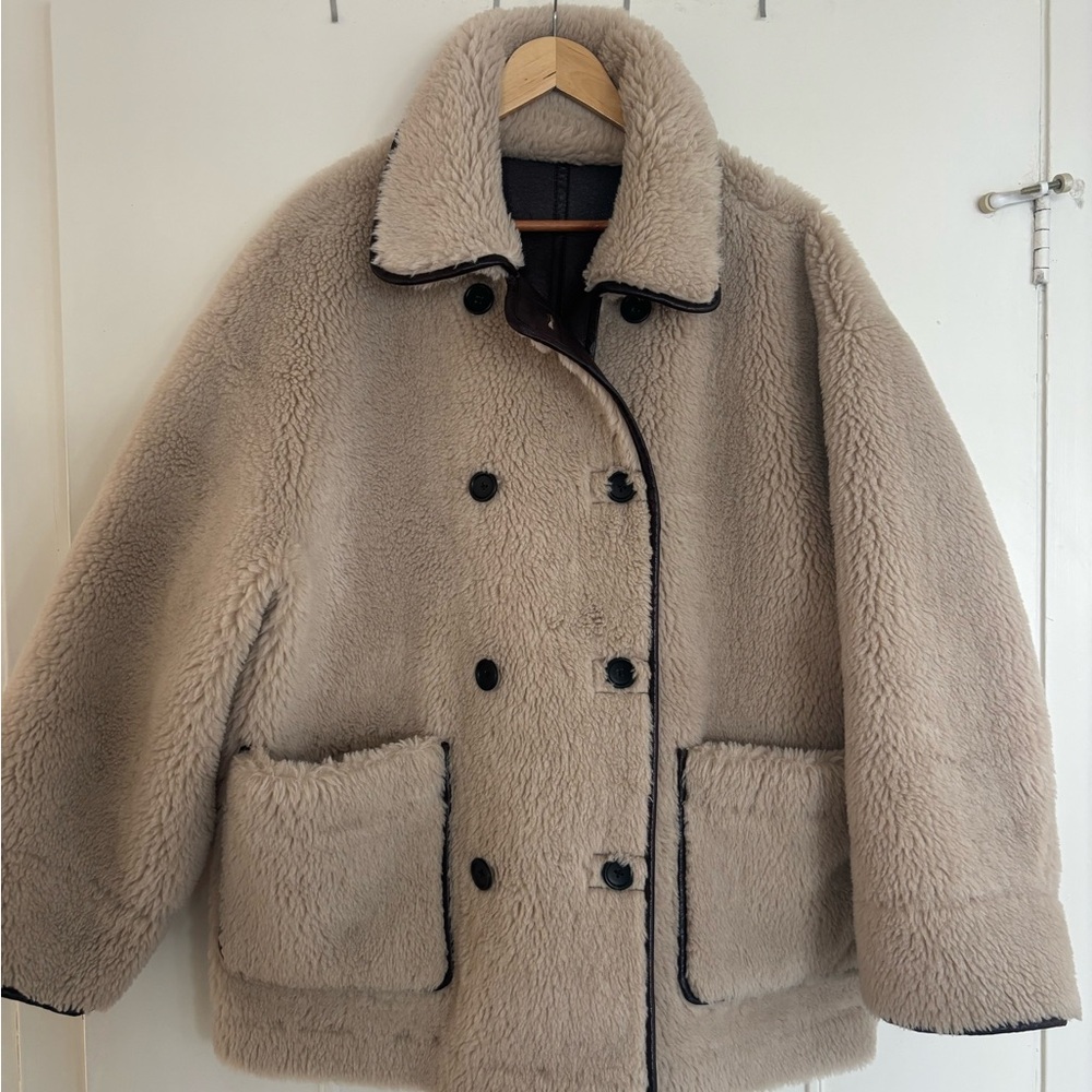 GAP - Reversible Recycled Vegan Leather Sherpa Jacket